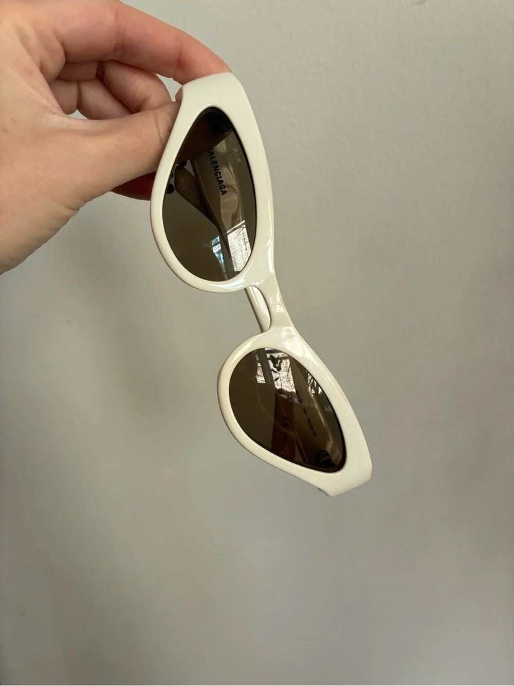Balenciaga BB0176S white acetate cat eye sunglasses